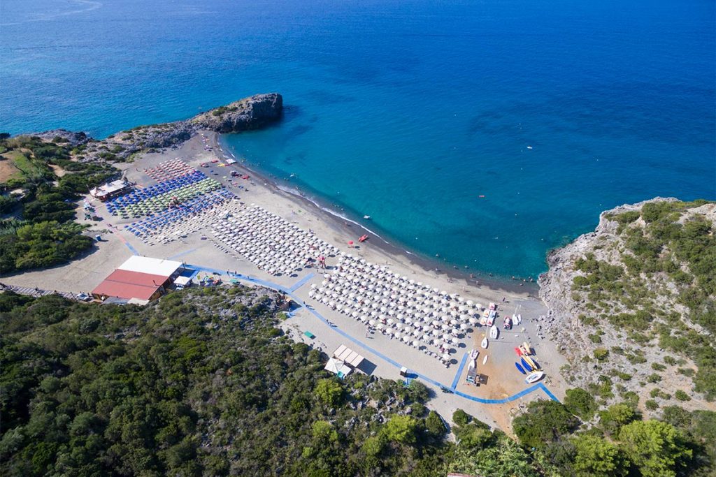 happy-village-spiaggia-01